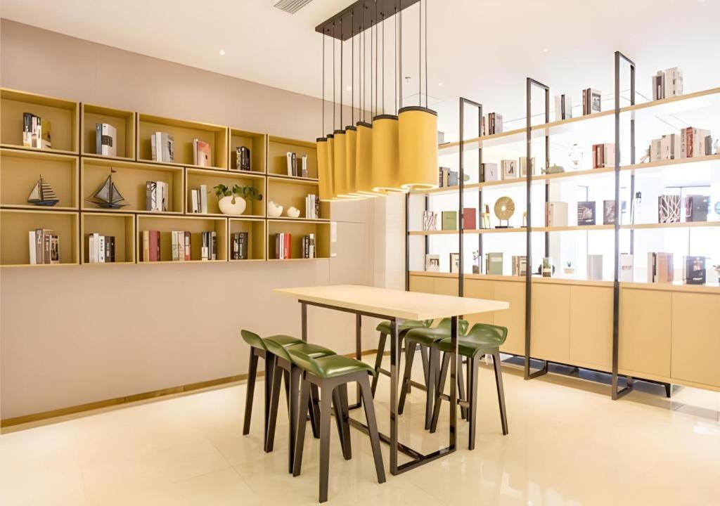 City Comfort Inn Yuzhou Dayuxiang 35/48