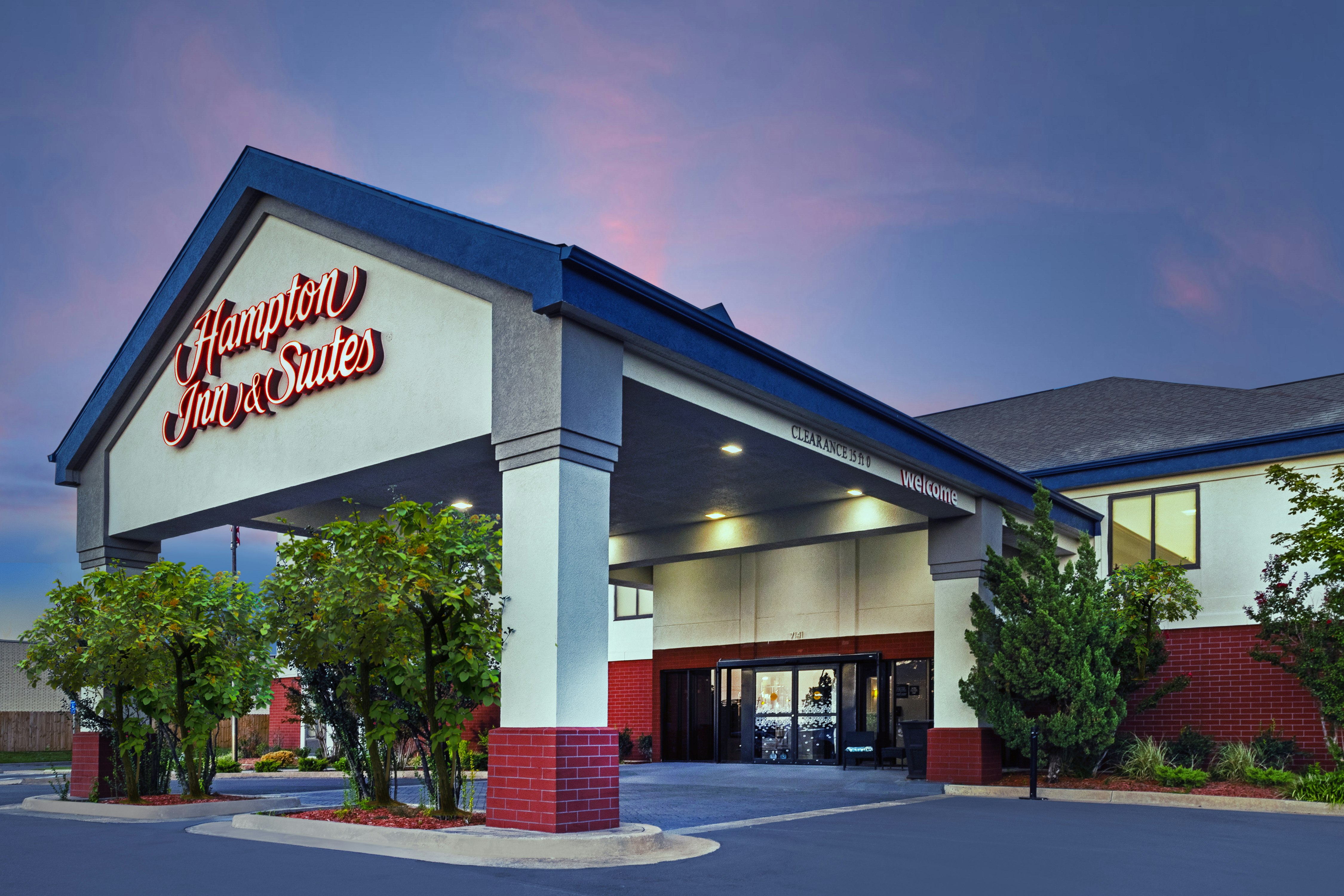 Hampton Inn And Suites Tulsa Woodland Hills 71st Memorial 7/60