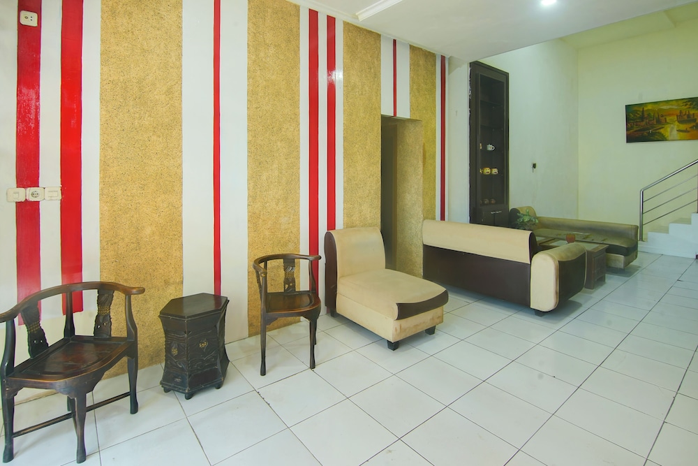 Hotel O Makassar near RS Grestelina formerly Wisma Makassar 34/38