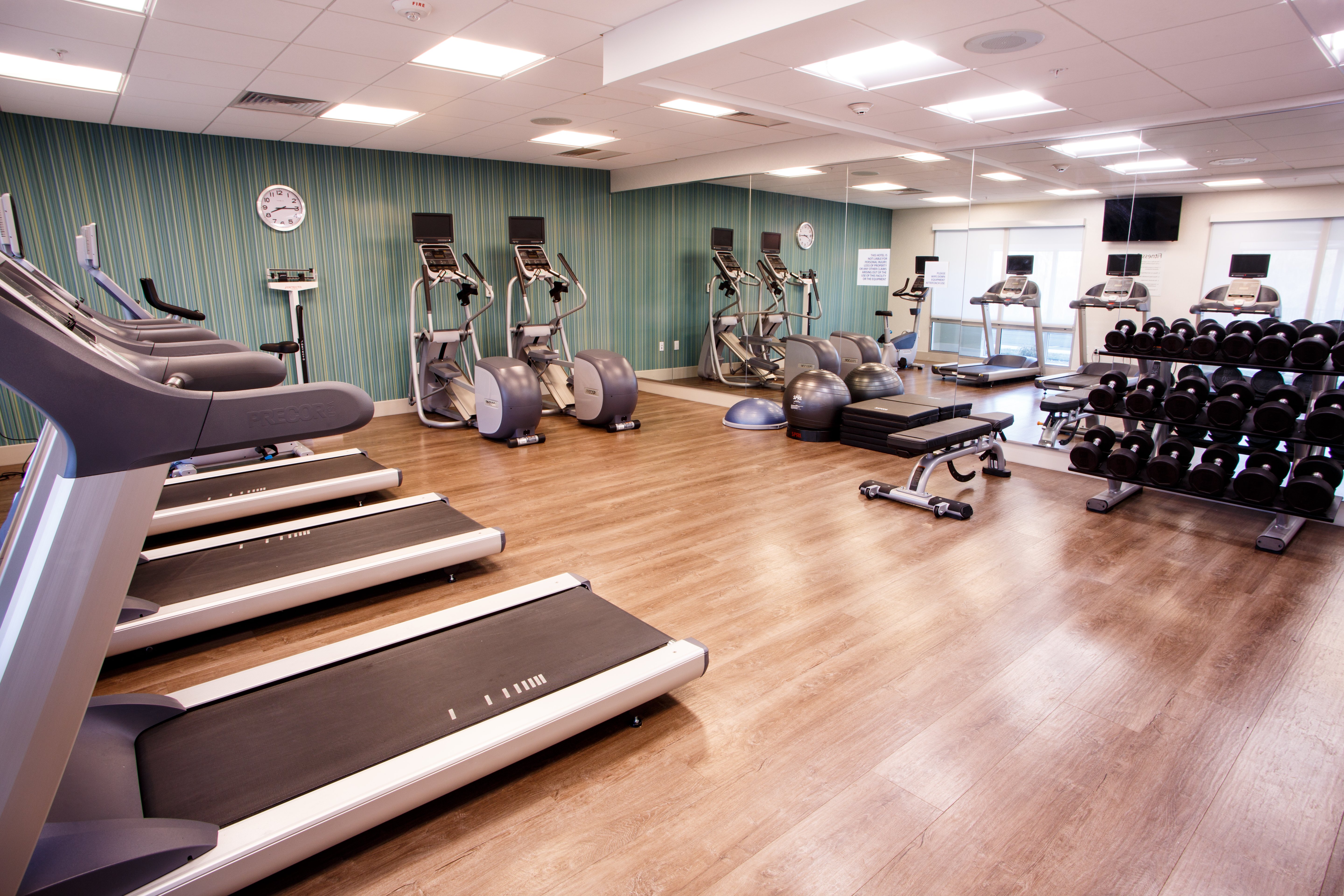 Holiday Inn Express and Suites Gettysburg an IHG Hotel 26/43