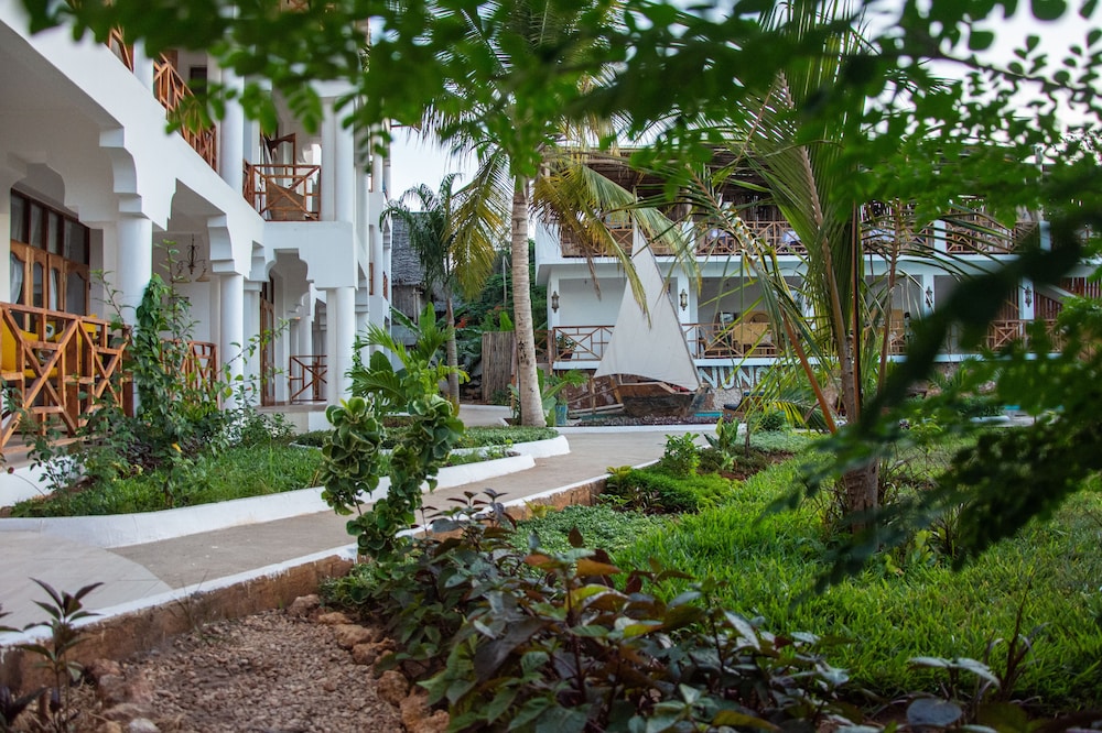 Nungwi Garden Boutique Hotel 57/60