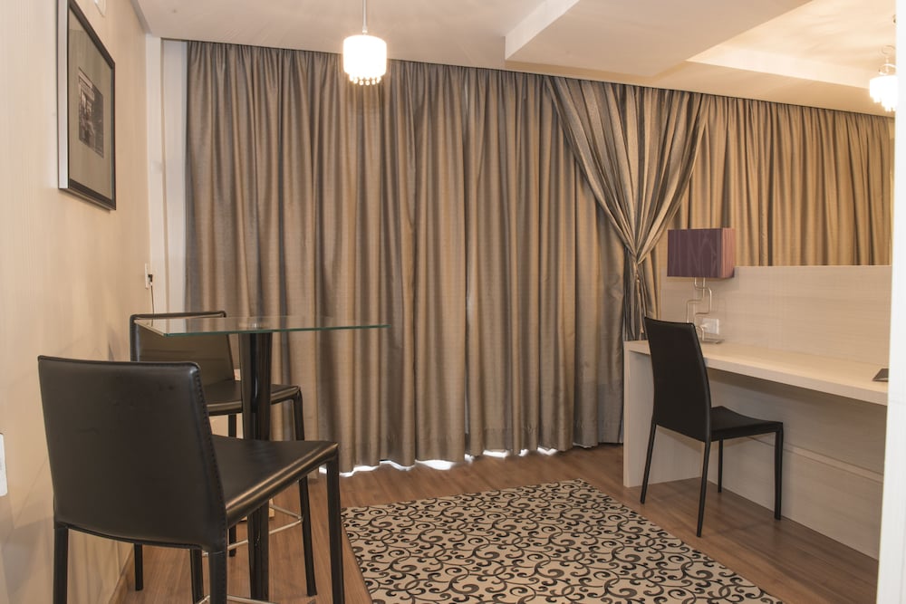 Regente Hotel 5/50