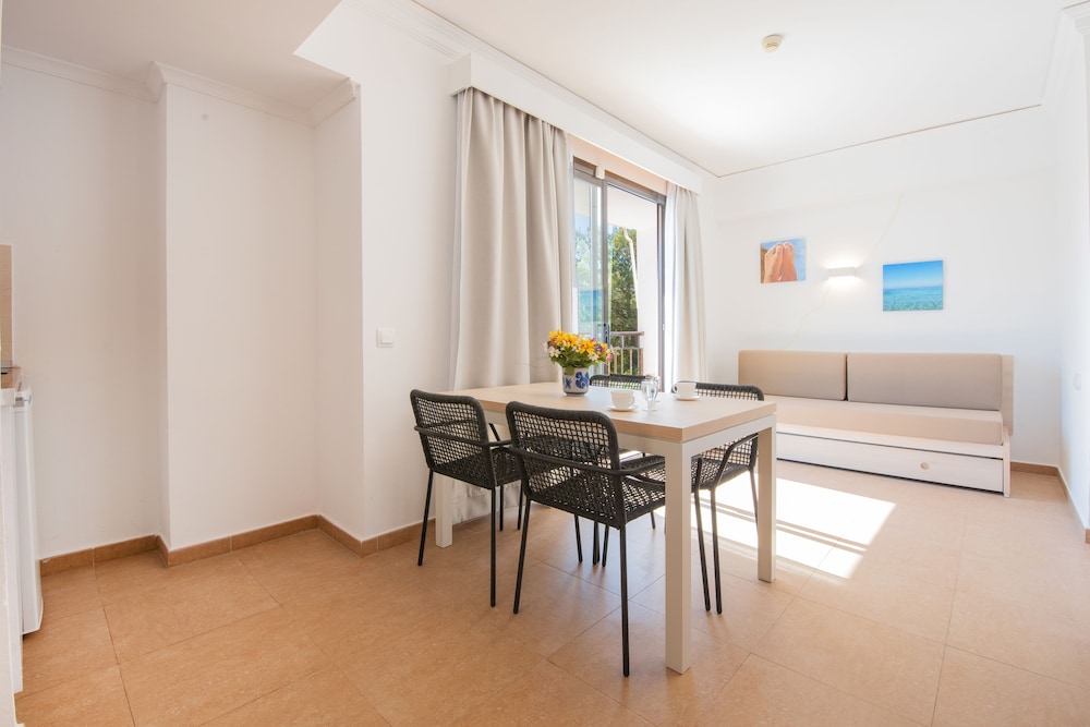 Playa Mondrago Hotel Apartments 35/57