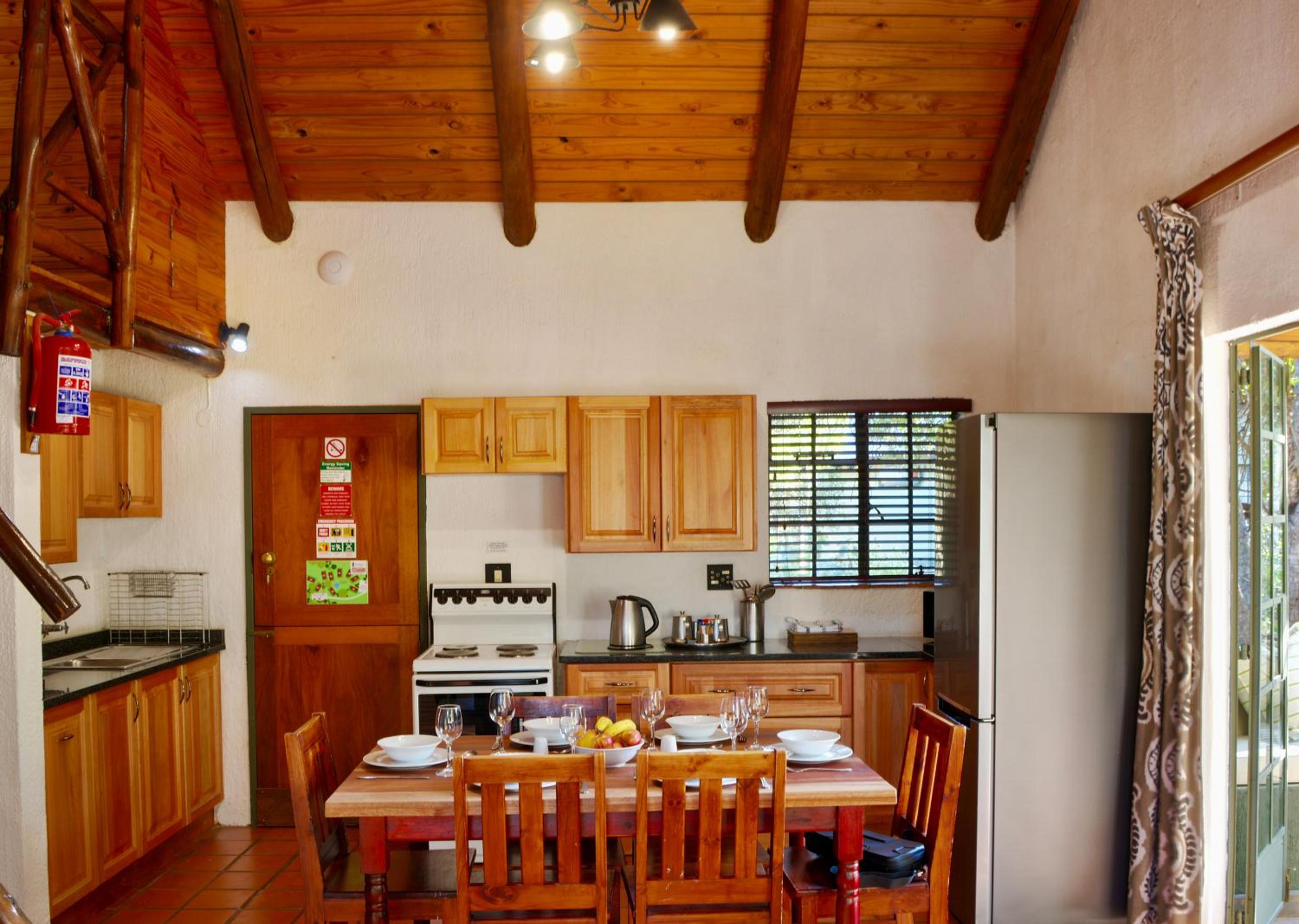 Burchells Bush Lodge 16/24
