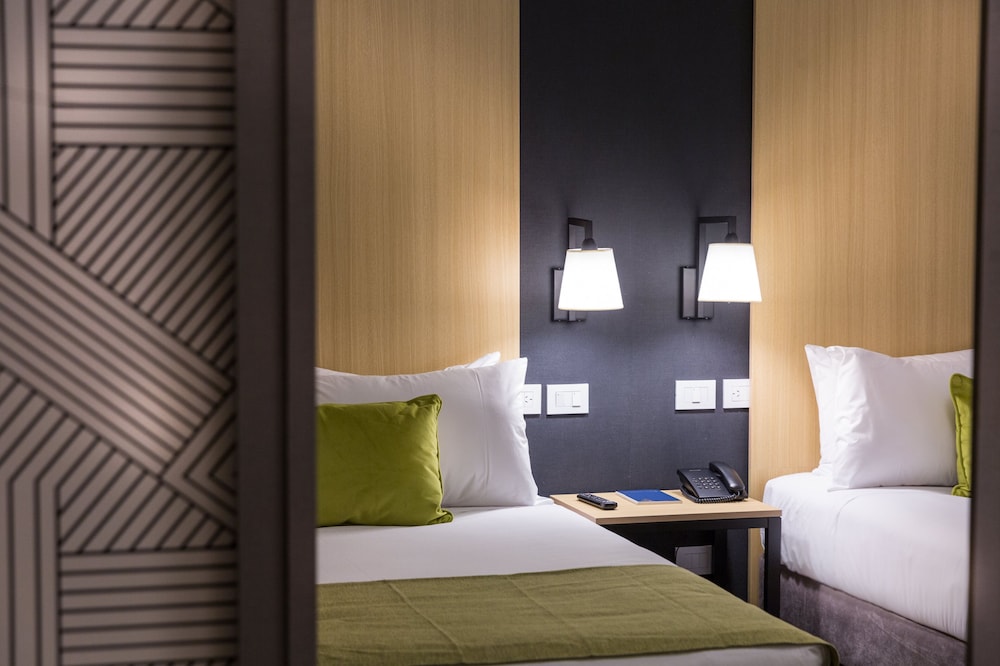 Howard Johnson Plaza by Wyndham Buenos Aires 16/34
