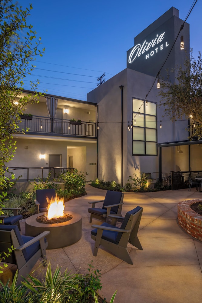 The Olivia Hotel 3/48