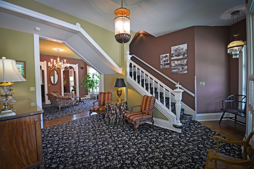 Grant Street Inn 11/49