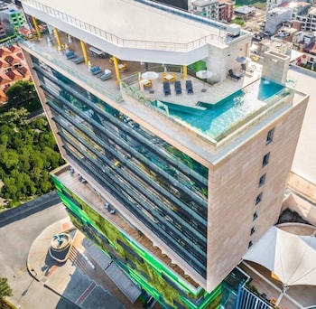 Sonesta Hotel Ibague 1/44