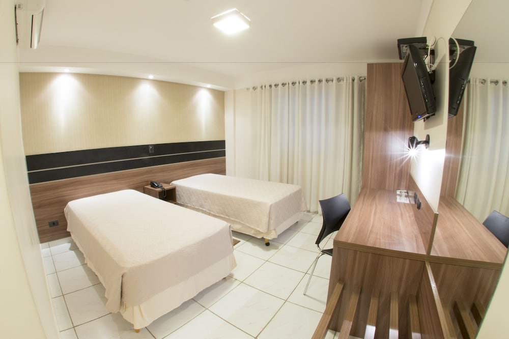 Astron Associado Estoril Hotel 41/64