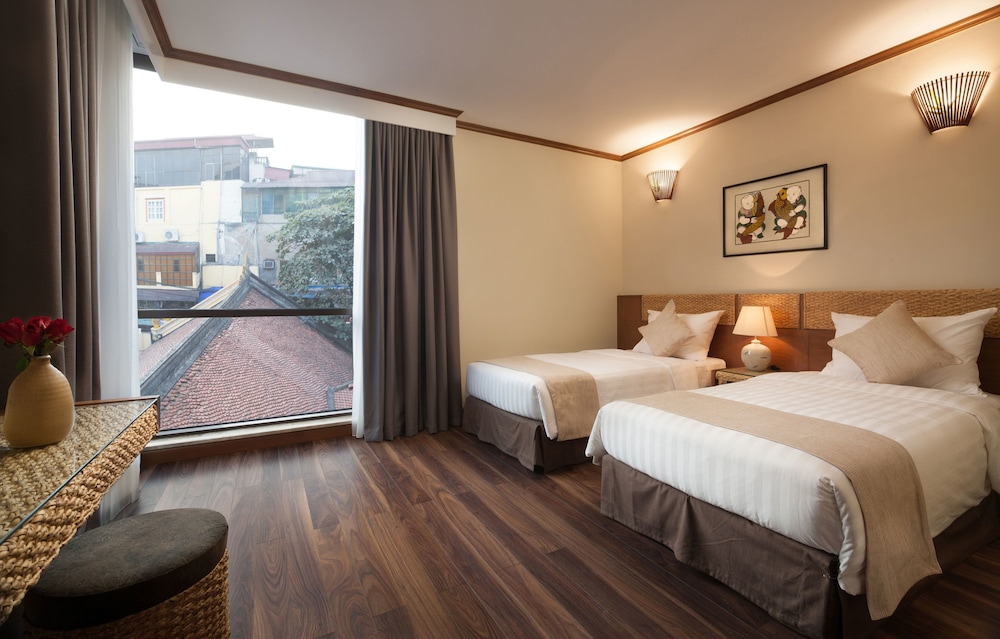 MK Premier Boutique Hotel 10/65