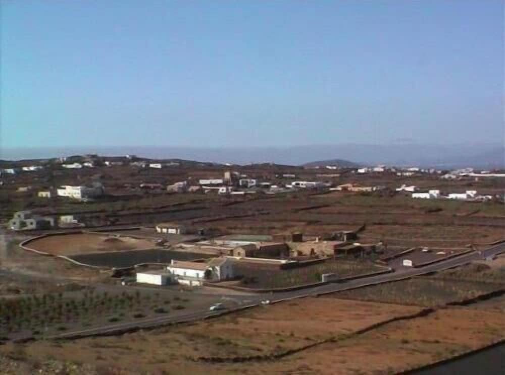 Hotel Rural Mahoh 57/64