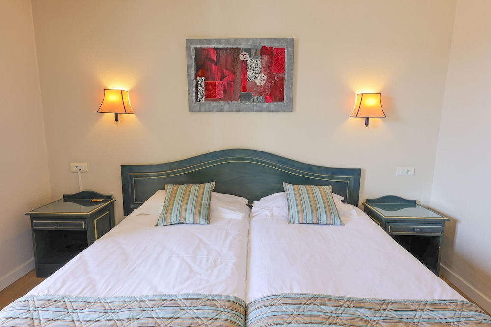 Hotel Saint Christophe Calvi (ex Saint Christophe Corsica) 14/55
