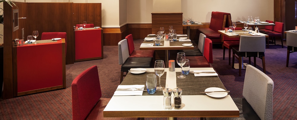 Novotel Bristol Centre 53/64