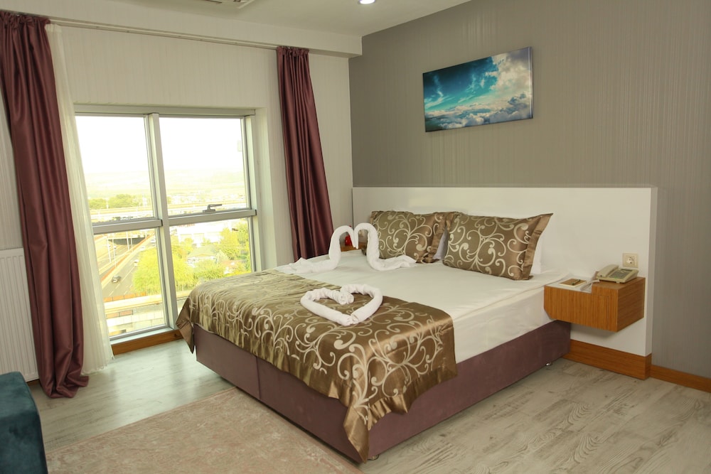 The City Walls Suit Hotel 10/44