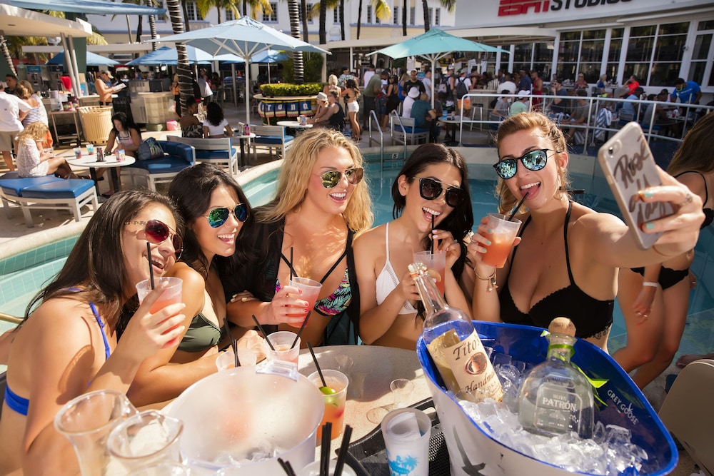 Clevelander South Beach - Adults Only 33/42