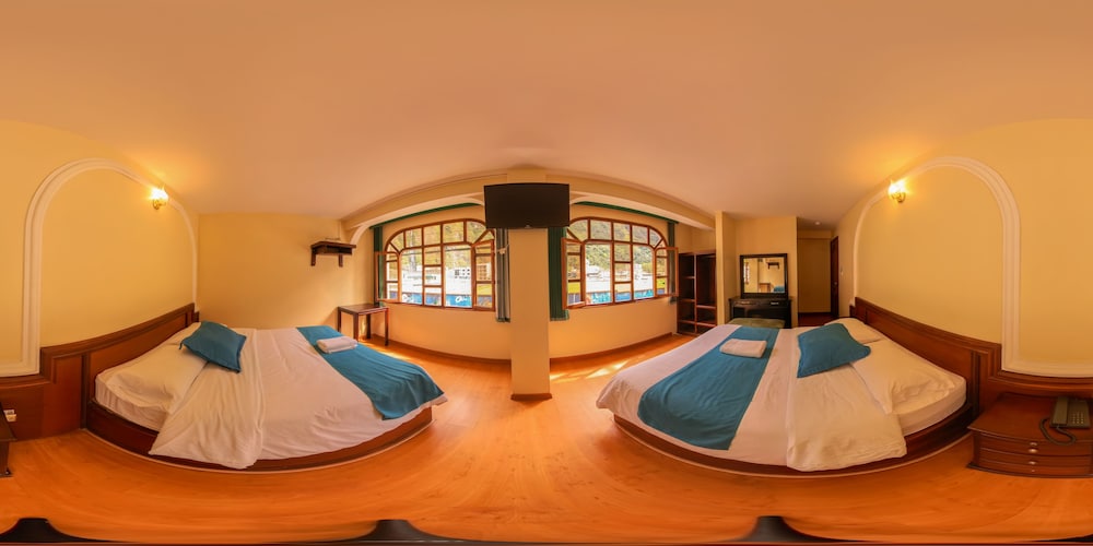 Hotel Donde Marcelo 40/68