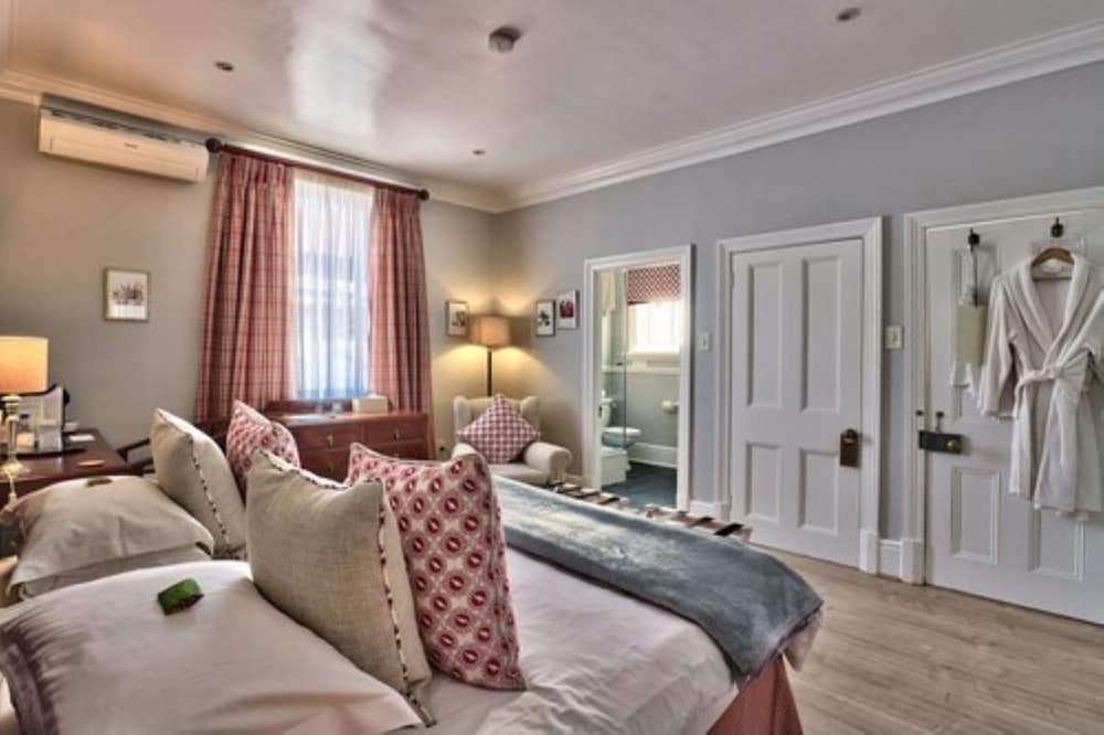 Parker Cottage 9/58