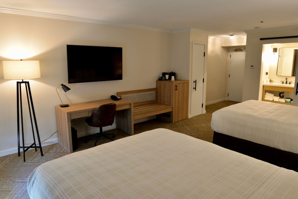 Best Western Plus Inn At The Vines 15/43