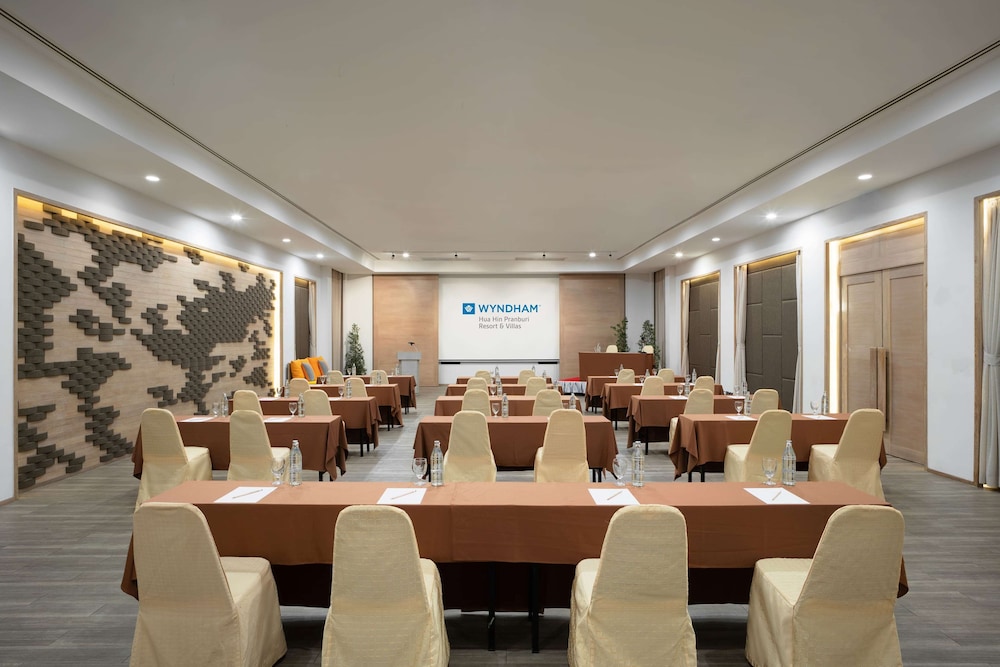 Wyndham Hua Hin Pranburi Resort and Villas 28/50