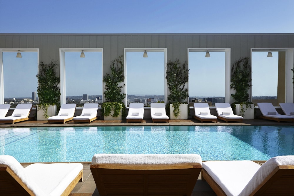 The Valorian Los Angeles, Curio Collection by Hilton 32/87