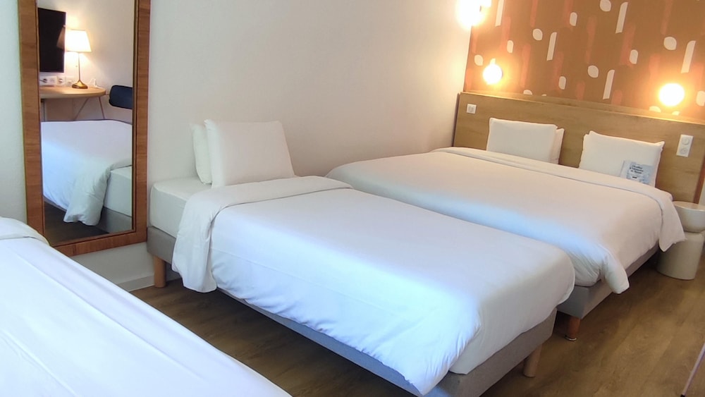 Hollywood Hotel Cannes 16/41
