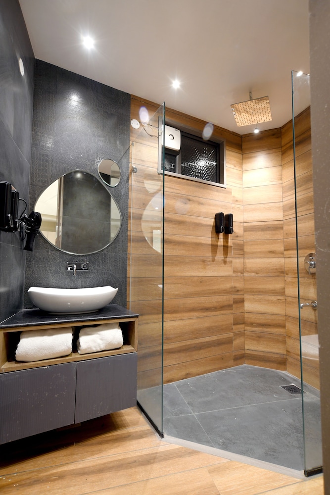 Aceotel Select Tulsi Vijay Nagar 28/44