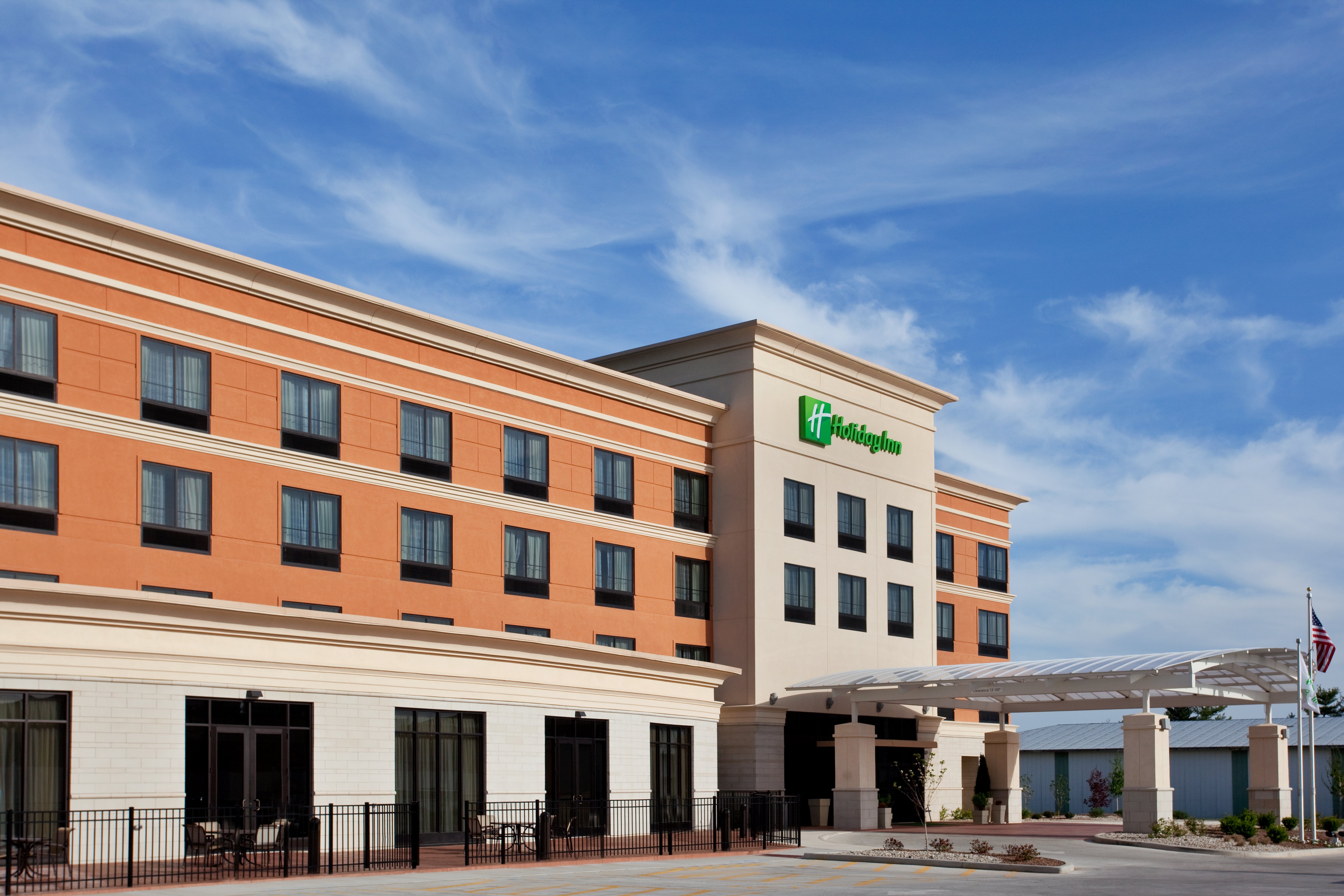 Holiday Inn St. Louis Fairview Heights 7/72