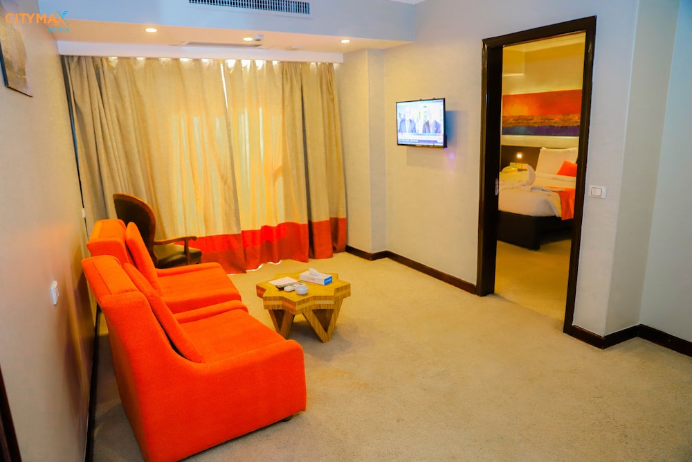 Aswan Plaza Corniche 29/55