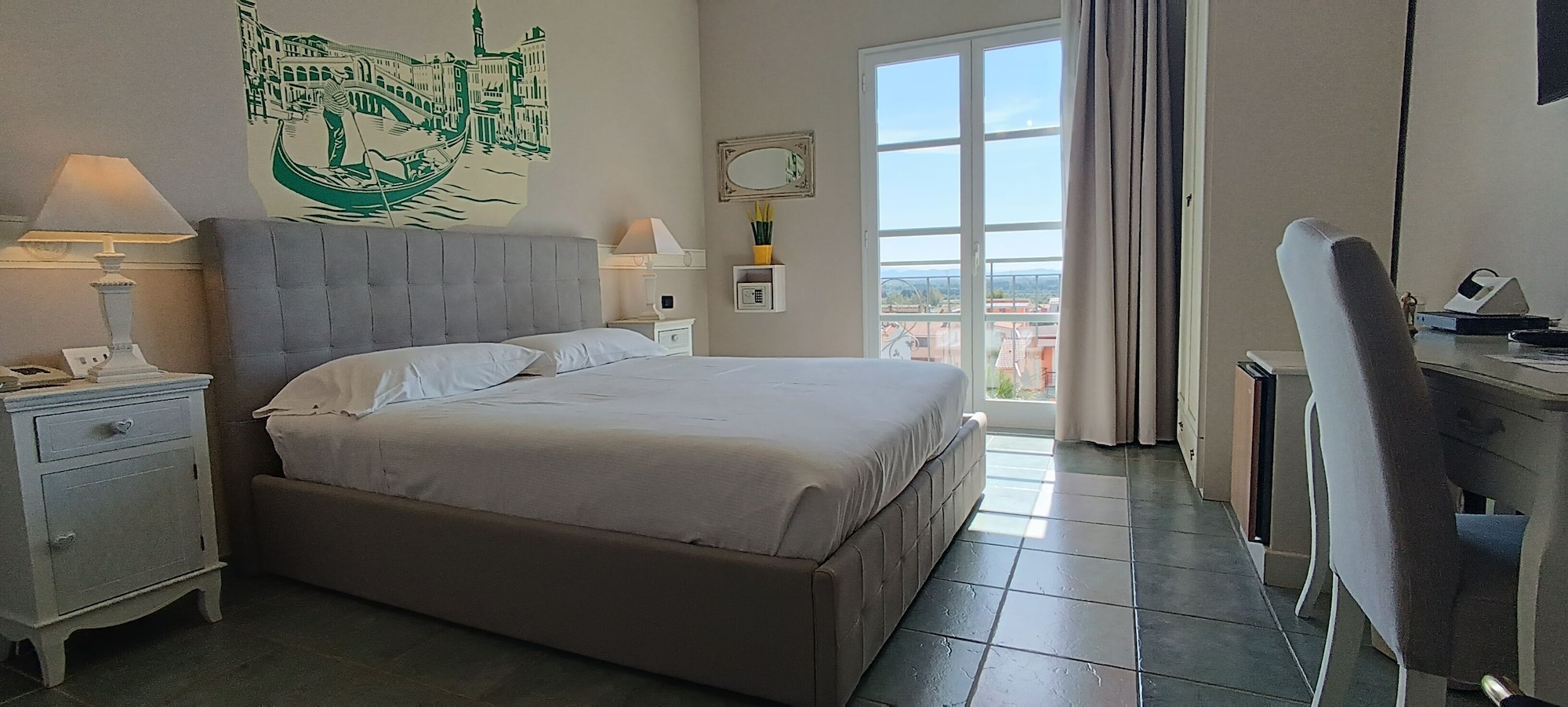 SUPERIOR, DOUBLE BED, BALCONY