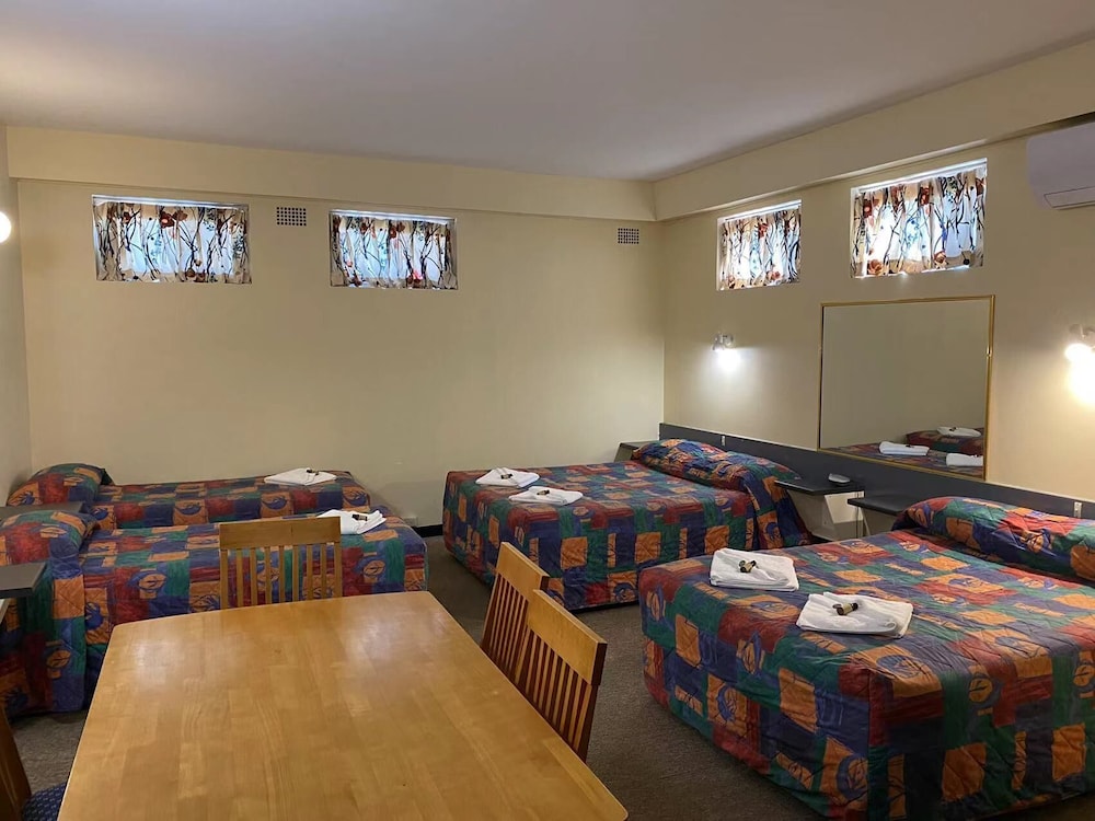 Gateway Motor Inn Narrandera 37/45