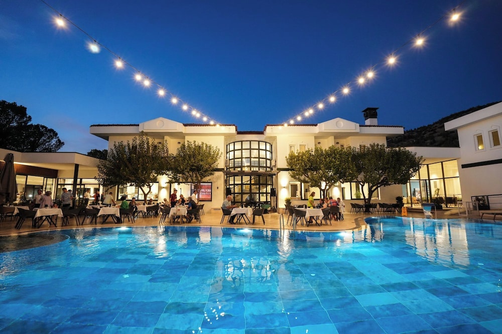 Herakles Thermal Hotel 3/57