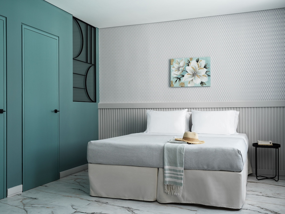 JUNIOR SUITE, STUDIO, KING BED, SOFA
