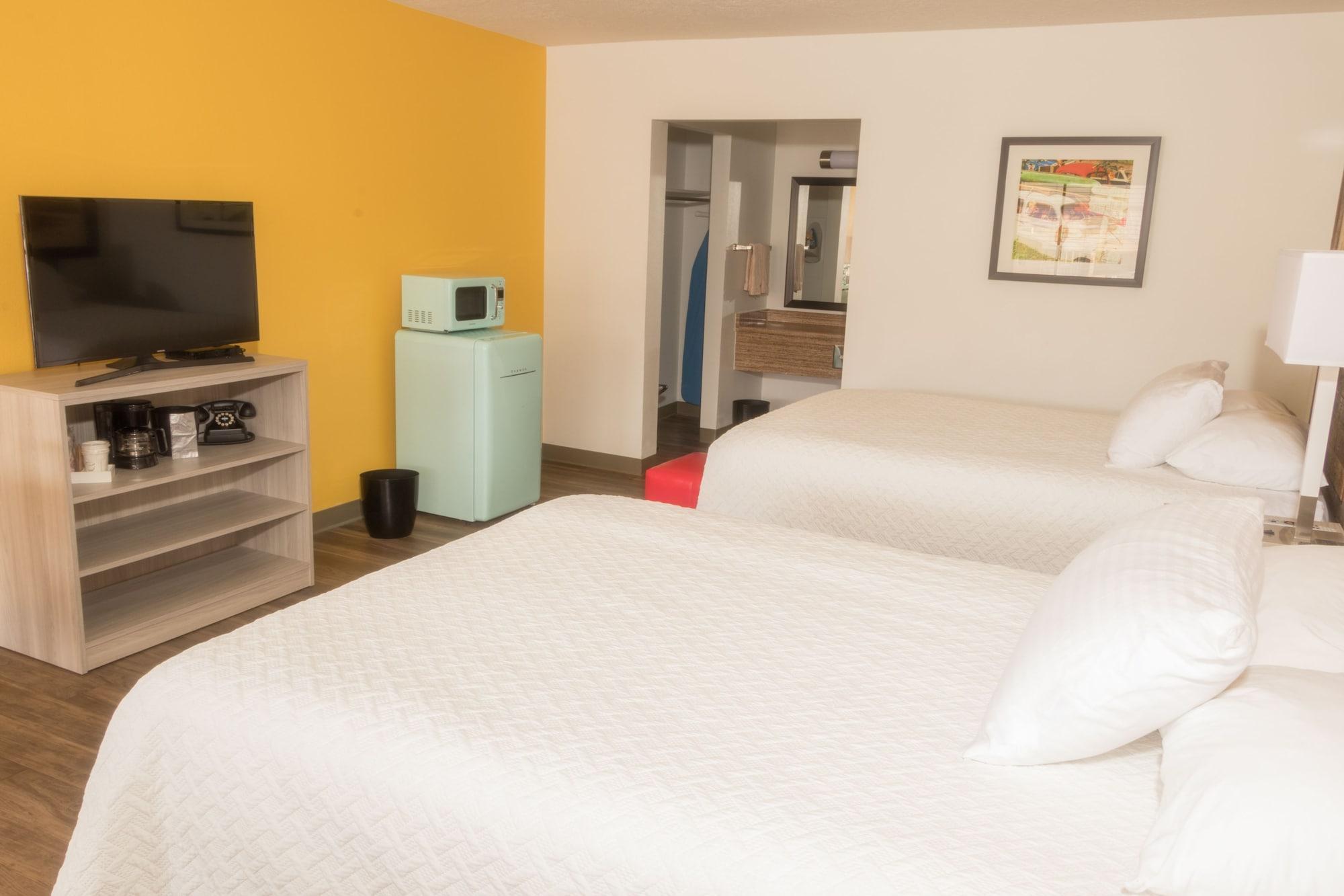 Room, Quadruple, Multiple Beds