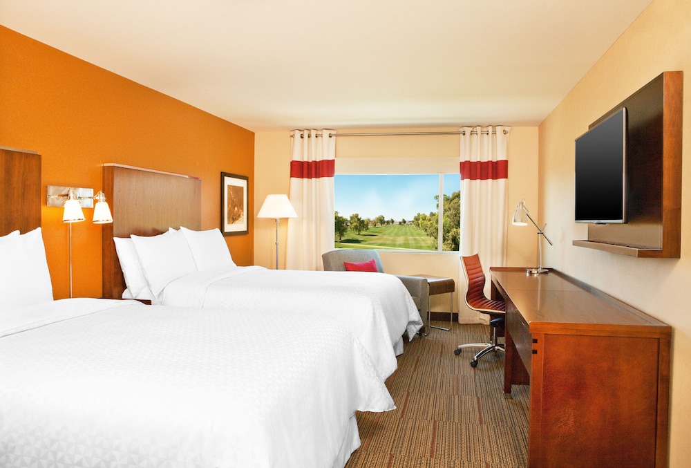 Room at Four Points By Sheraton At Phoenix Mesa Gateway Airport, MESA - AZ