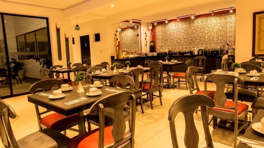 Maria Jose Hotel 28/41