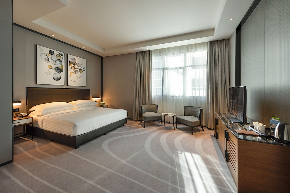 Asiana Grand Hotel 12/52