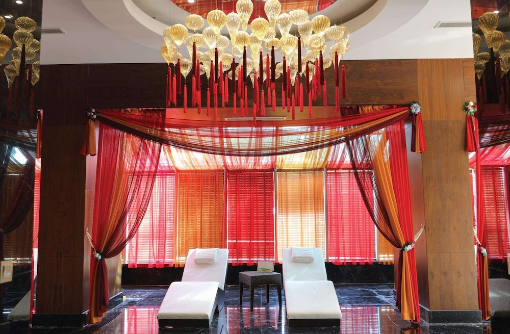 TUI Magic Life Rixos Beldibi +16 11/62