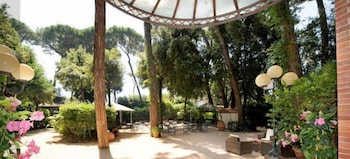 Hotel Villa Tiziana in PIETRASANTA