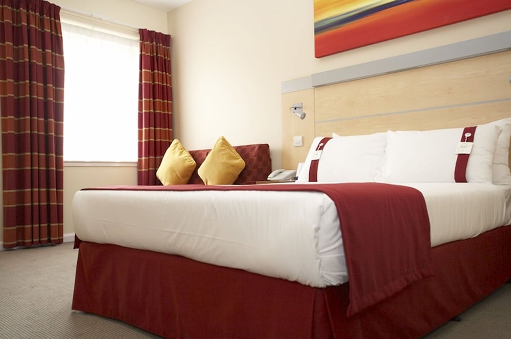 Holiday Inn Express Birmingham Redditch 23/50