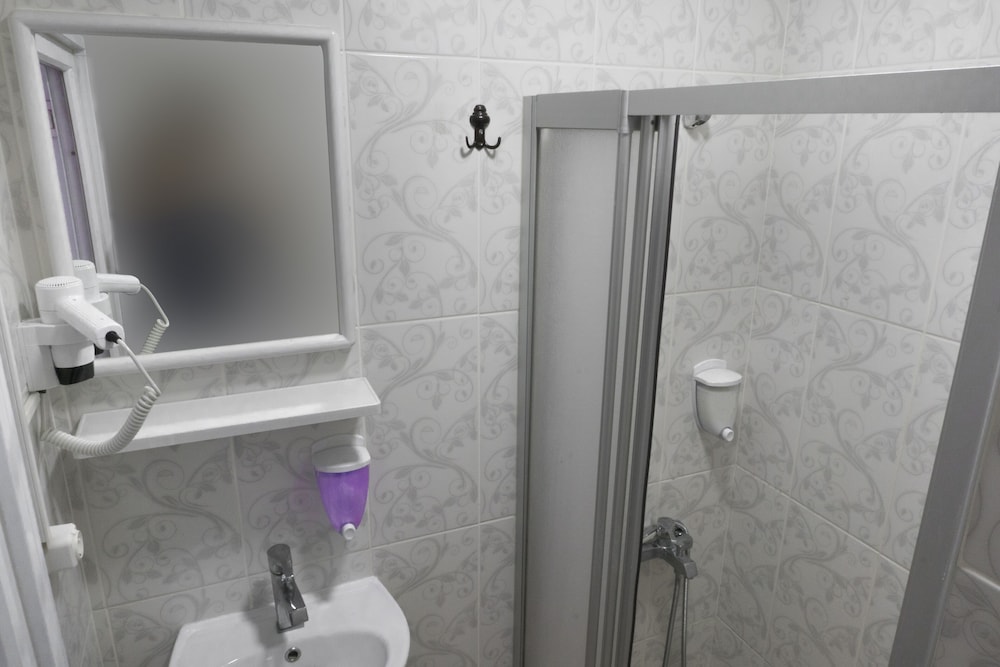 KOCAK PENSION OTEL 26/29