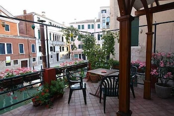 Hotel Dalla Mora 20/26