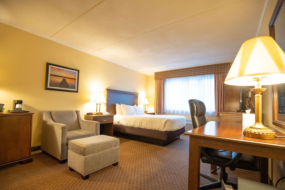 Skyline Hotel Lake George 39/53