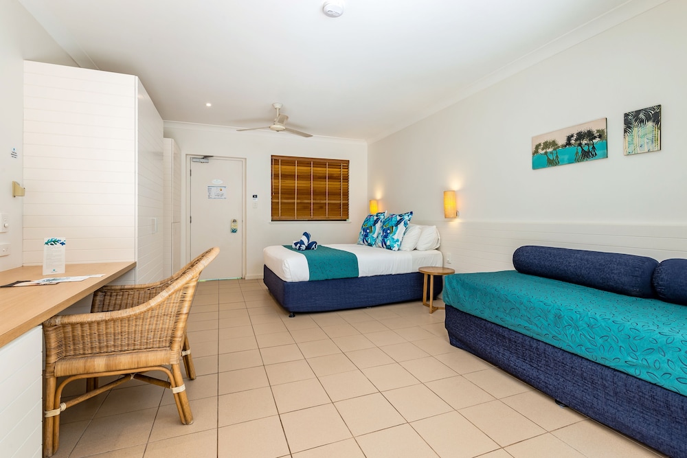 Heron Island Resort 20/70