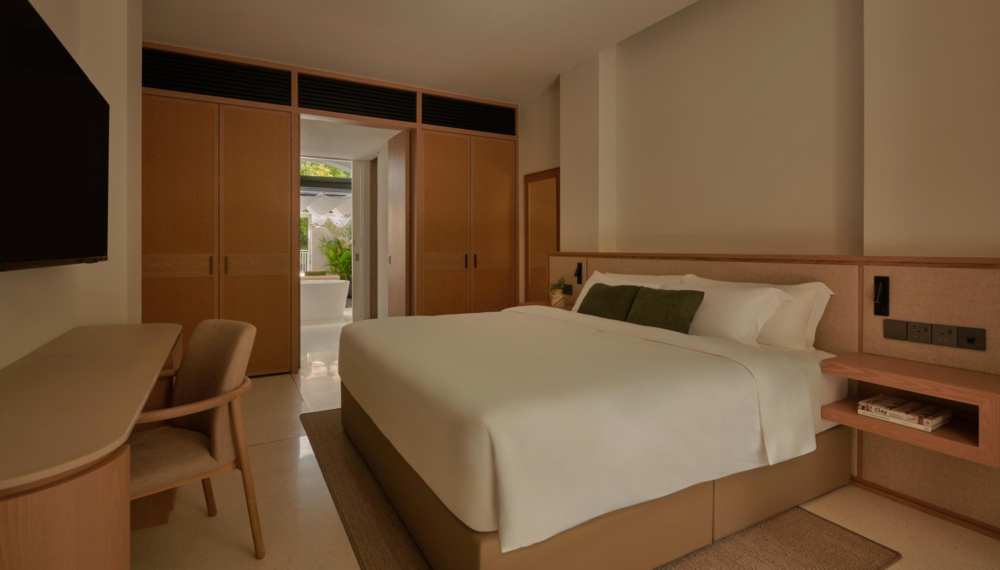 Suite, Direct Pool Access