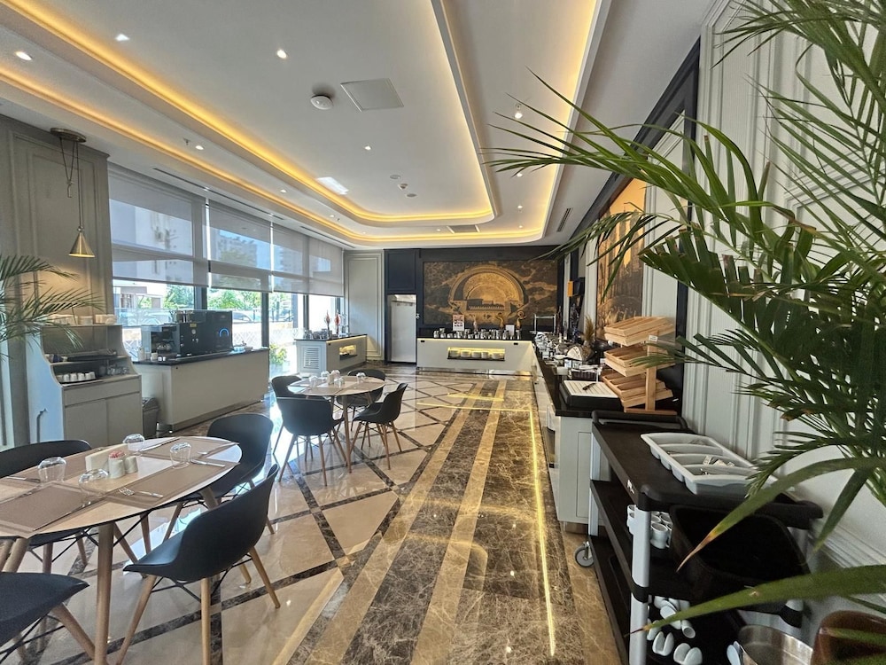 Four Points Express by Sheraton Antalya Lara 18/27
