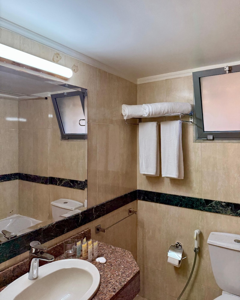Hildon Hotel Beirut 48/50