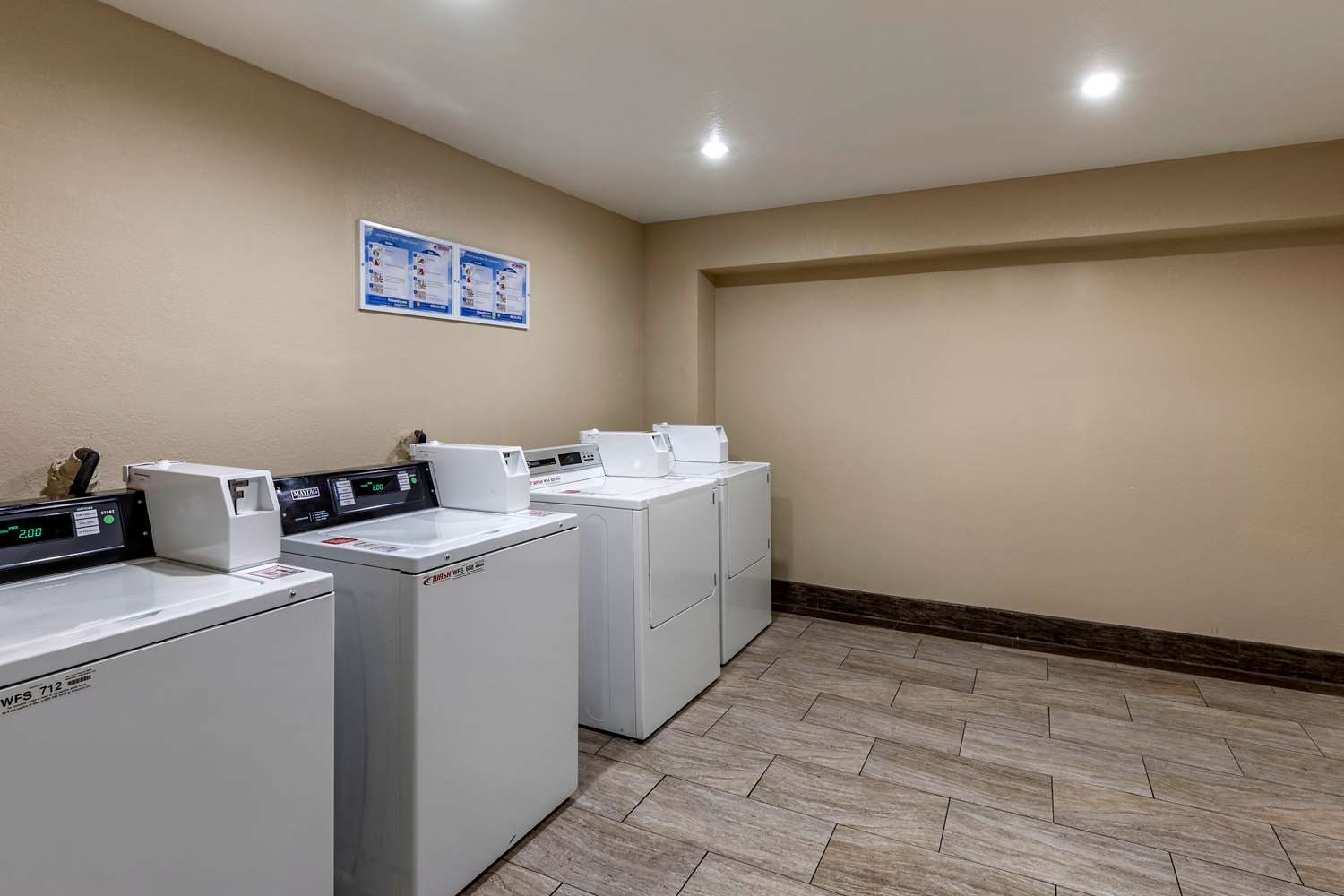 Best Western Plus Las Vegas West 6/13