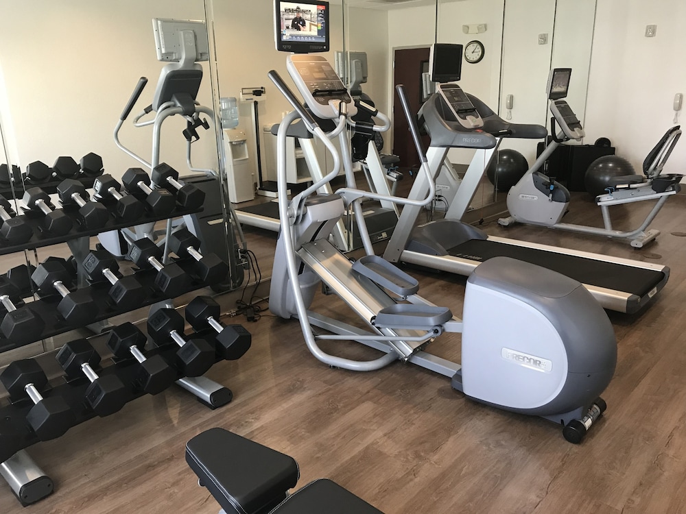 Holiday Inn Express Orlando South Davenport 32/70
