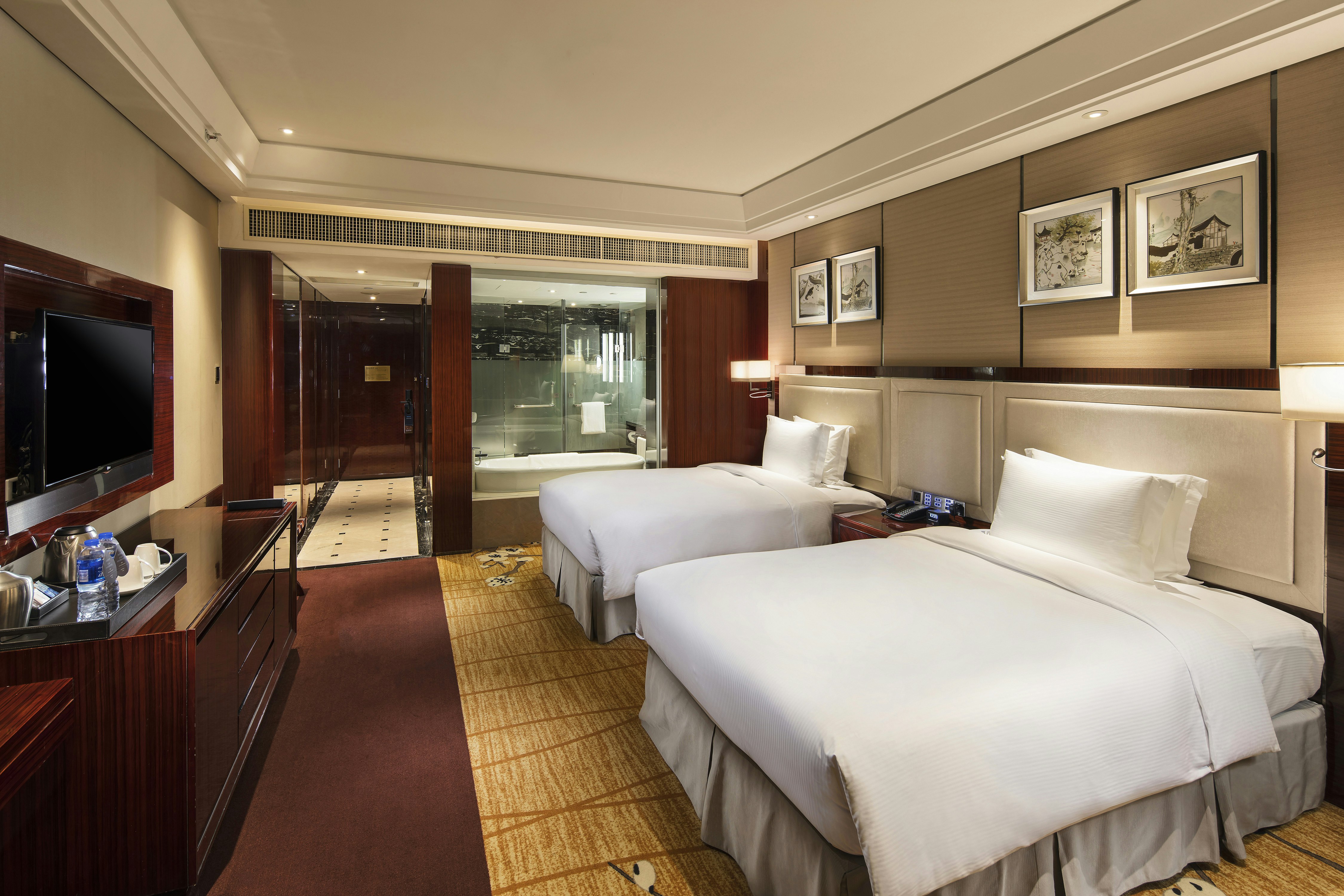 GUEST ROOM, TWIN BEDS
