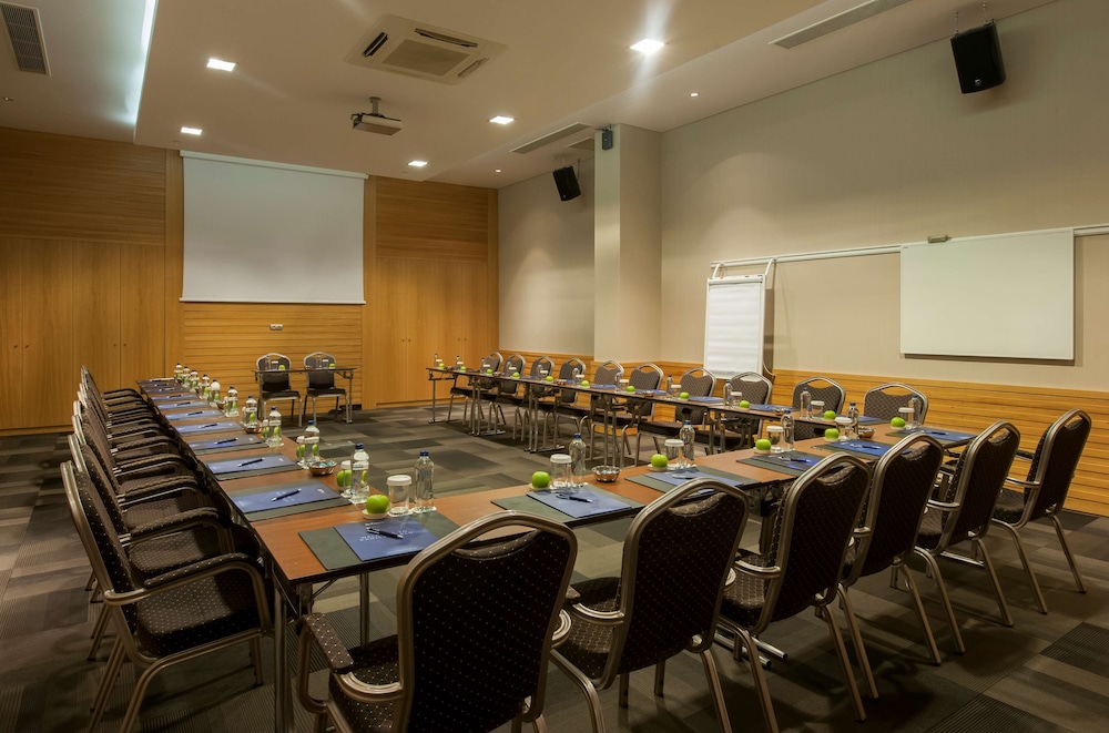 Radisson Blu Resort and Spa Cesme 72/82